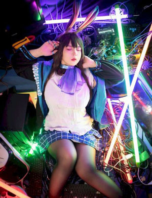 美女18免费_4K高清完整版